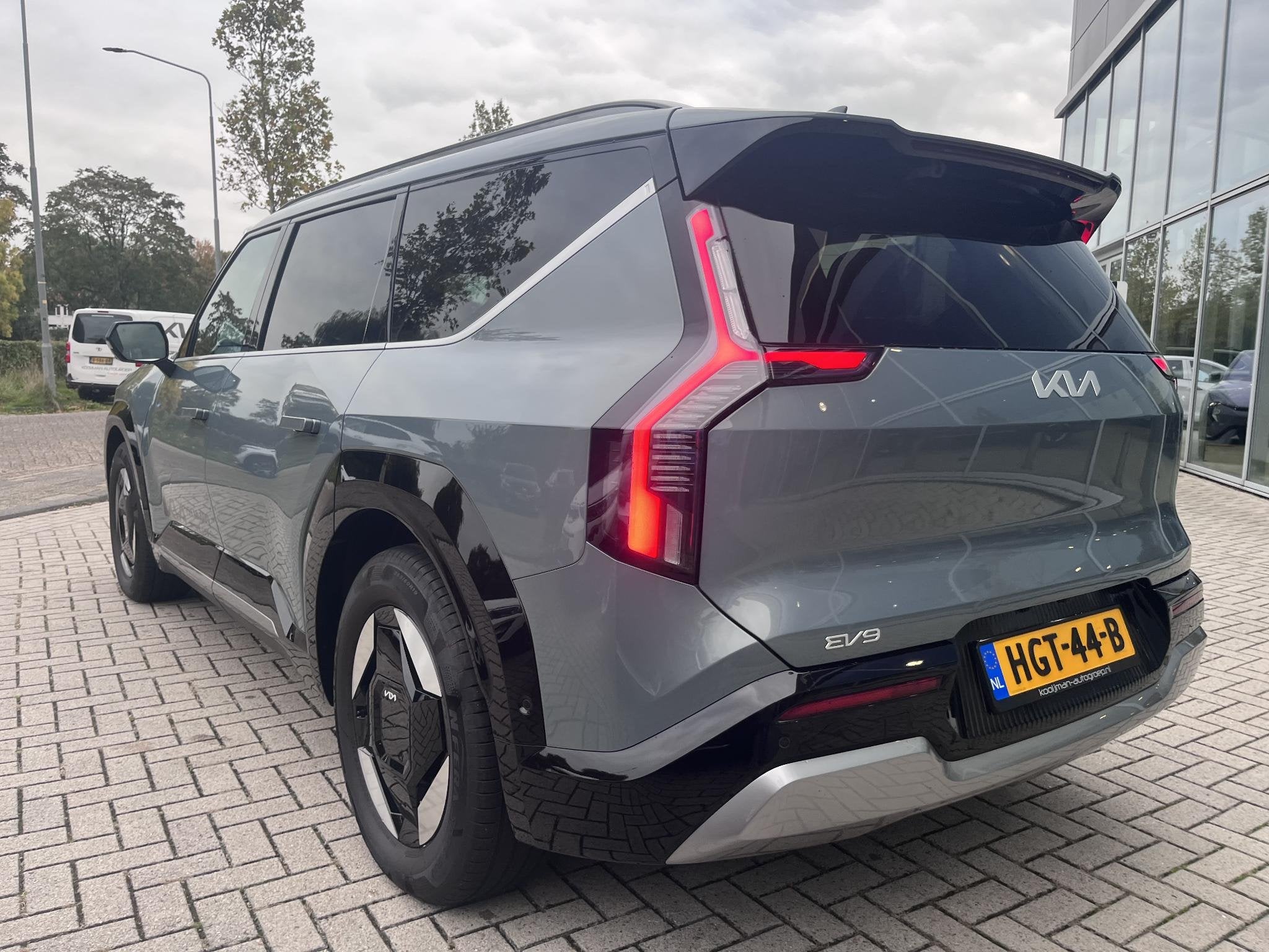 Kia EV9 Plus 99.8 kWh PANORAMADAK DEMO VOORDEEL! 7 Zits! 17%, Auto's, EV9, 100 kWh, 7 stoelen, Origineel Nederlands