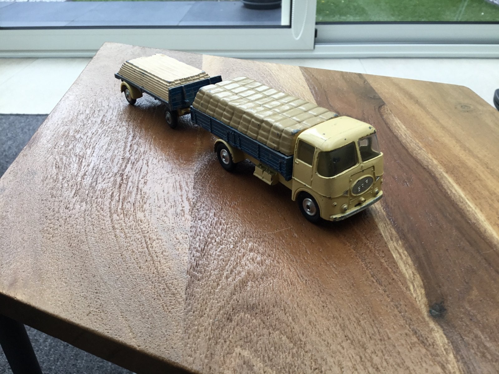 Zeldzame Corgi Toys ERF Model 44G met originele lading, Ophalen of Verzenden, Gebruikt
