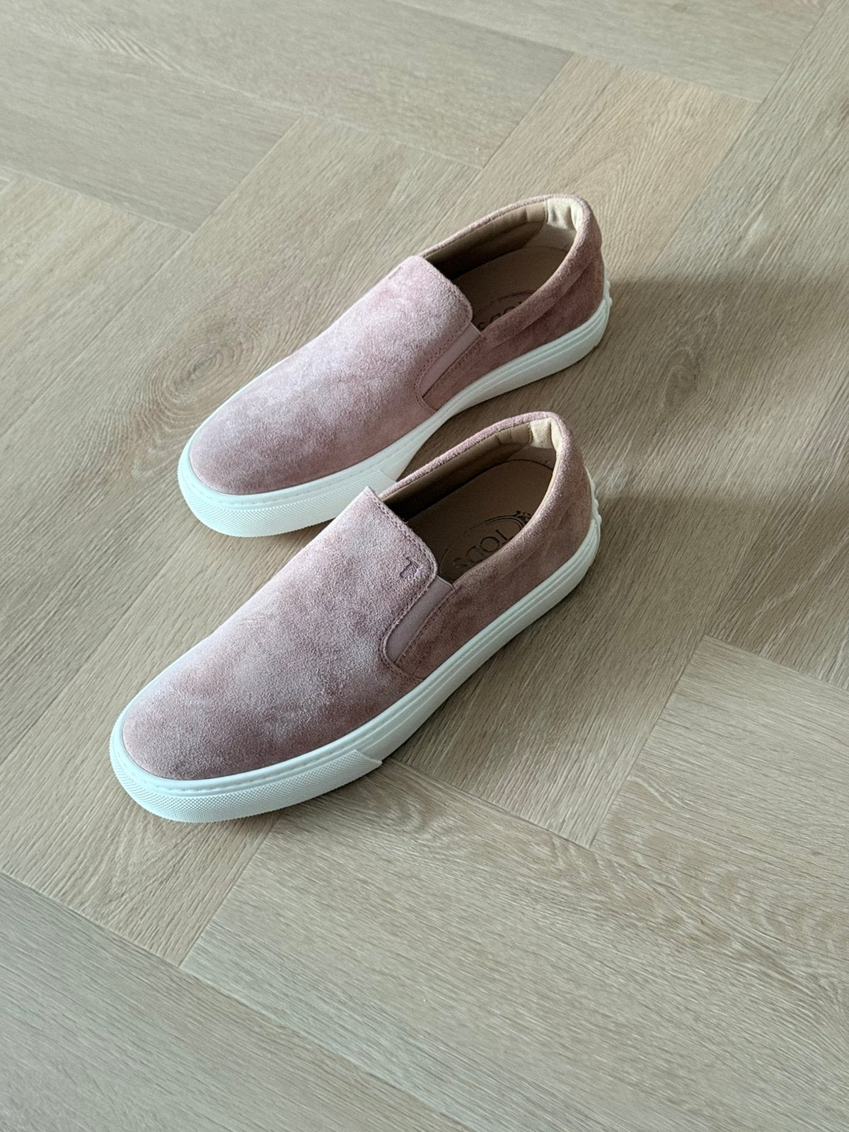 Tod’s Suède Slip-Ons Oudroze, Kleding | Heren, Schoenen, Loafers, Overige kleuren, Nieuw, Ophalen of Verzenden