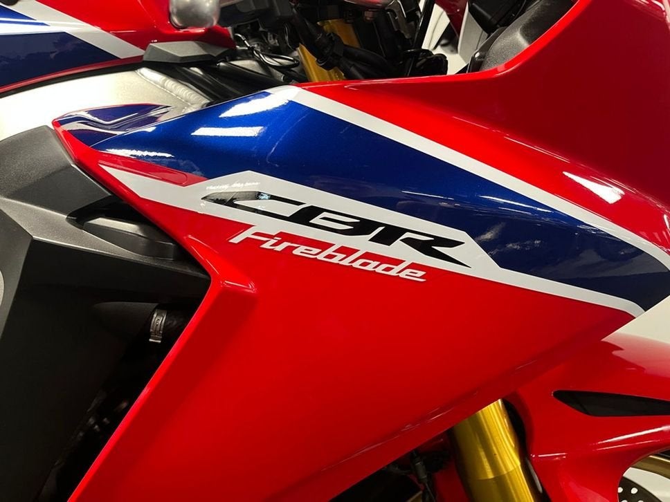 ⭐️⭐️Honda CBR 1000 RR FIREBLADE SP (bj 2017)⭐️⭐️, Motoren, HONDA, 4 cilinders, Motorrijbewijs A, Bedrijf