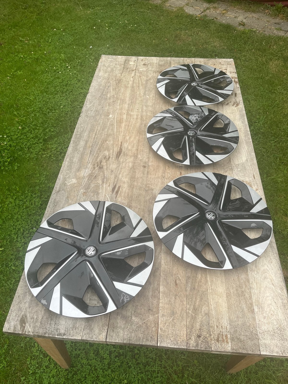 wieldoppen voor MG ev4 2023 (set van 4), Ophalen, Gebruikt