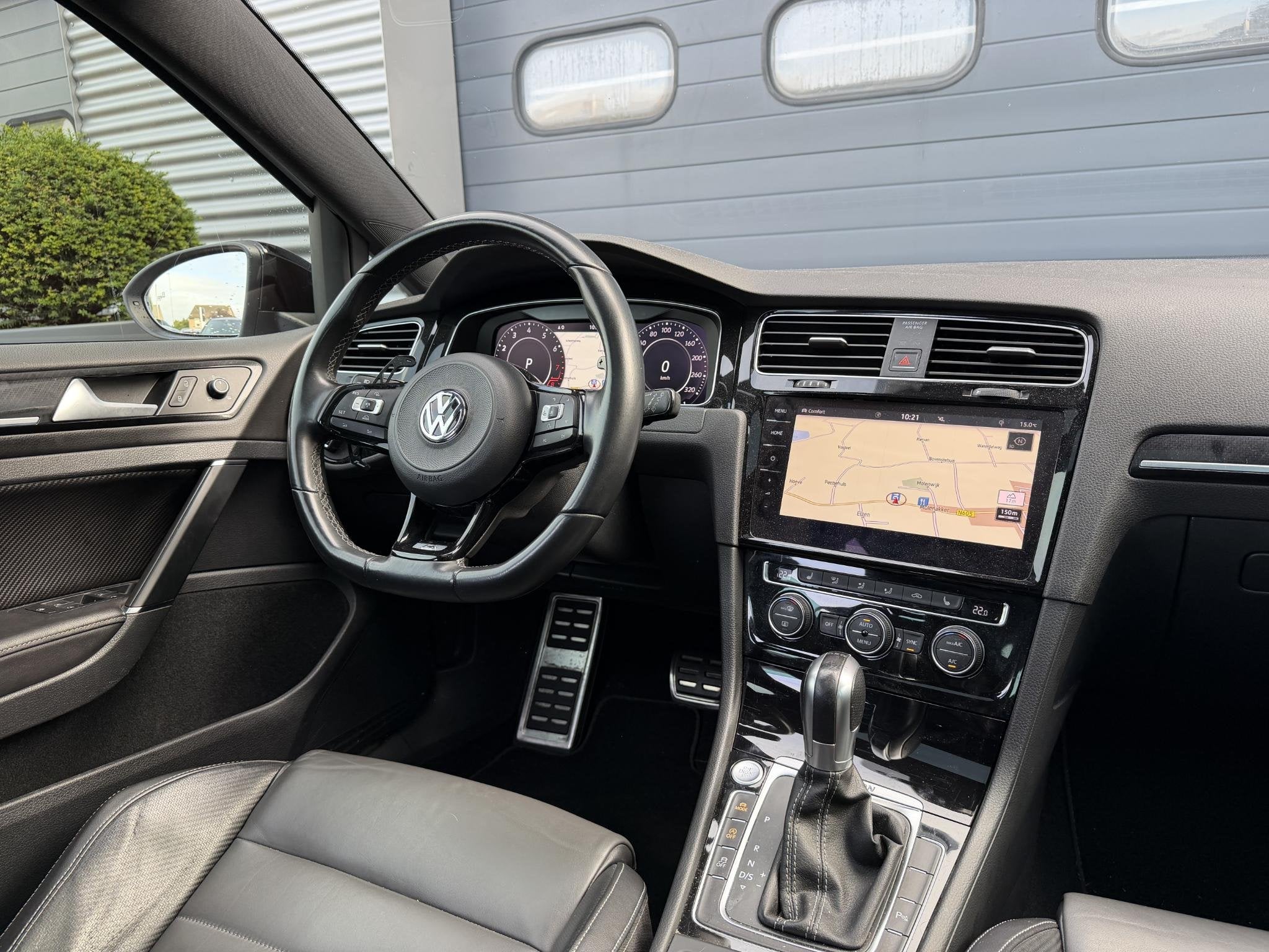 Volkswagen Golf 2.0 TSI 4Motion R 405 PK| Akrapovic | Panora, Auto's, Automaat, Gebruikt, Euro 6, 4 cilinders