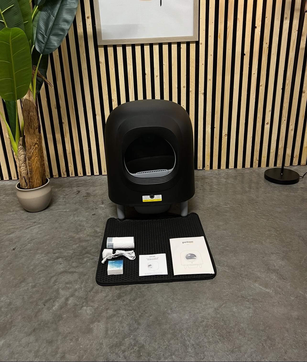 Automatische kattenbak - Petree Cube V2 - Zwart, Ophalen of Verzenden, Zelfreinigend, Zo goed als nieuw, Gesloten