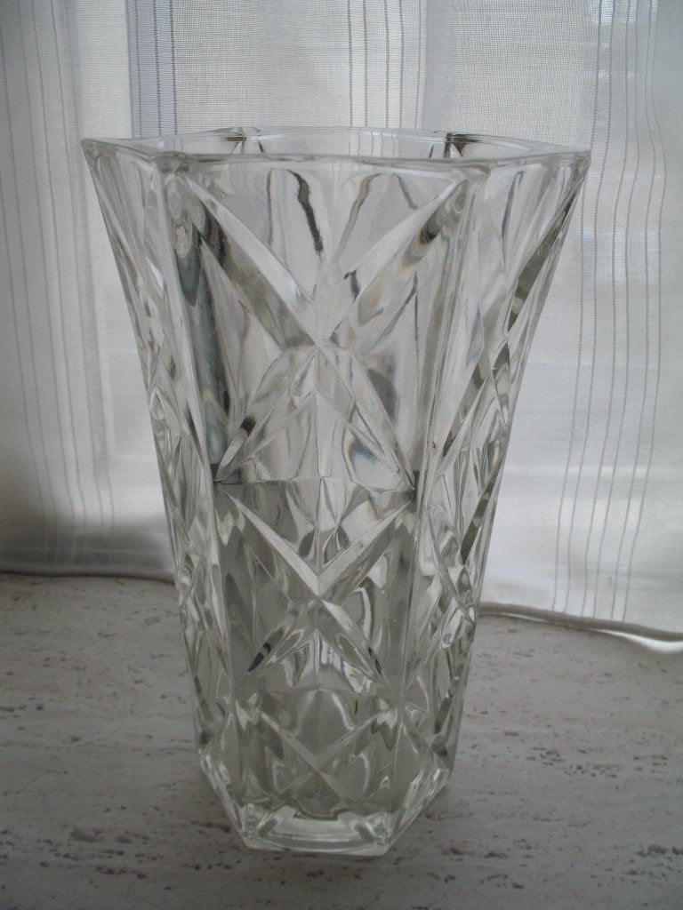 Art Deco Bohemian Zware Glazen Vaas 6-Kantig X Motief, Antiek en Kunst, Antiek | Glas en Kristal, Ophalen of Verzenden