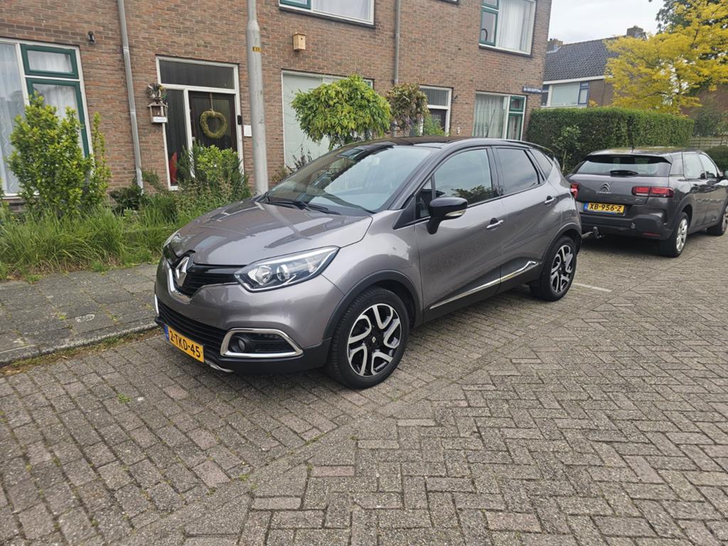 Renault Captur 0.9 TCE 90 2014 Grijs, Auto's, Renault, Voorwielaandrijving, 898 cc, Stof, 49 €/maand
