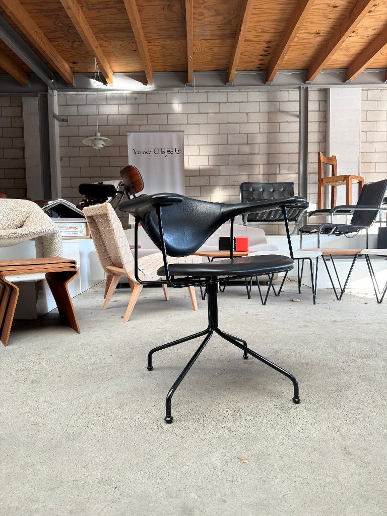 Gubi Masculo meeting chair leer (set a 6), Huis en Inrichting, Stoelen, Ophalen, Gebruikt, Zwart, X
