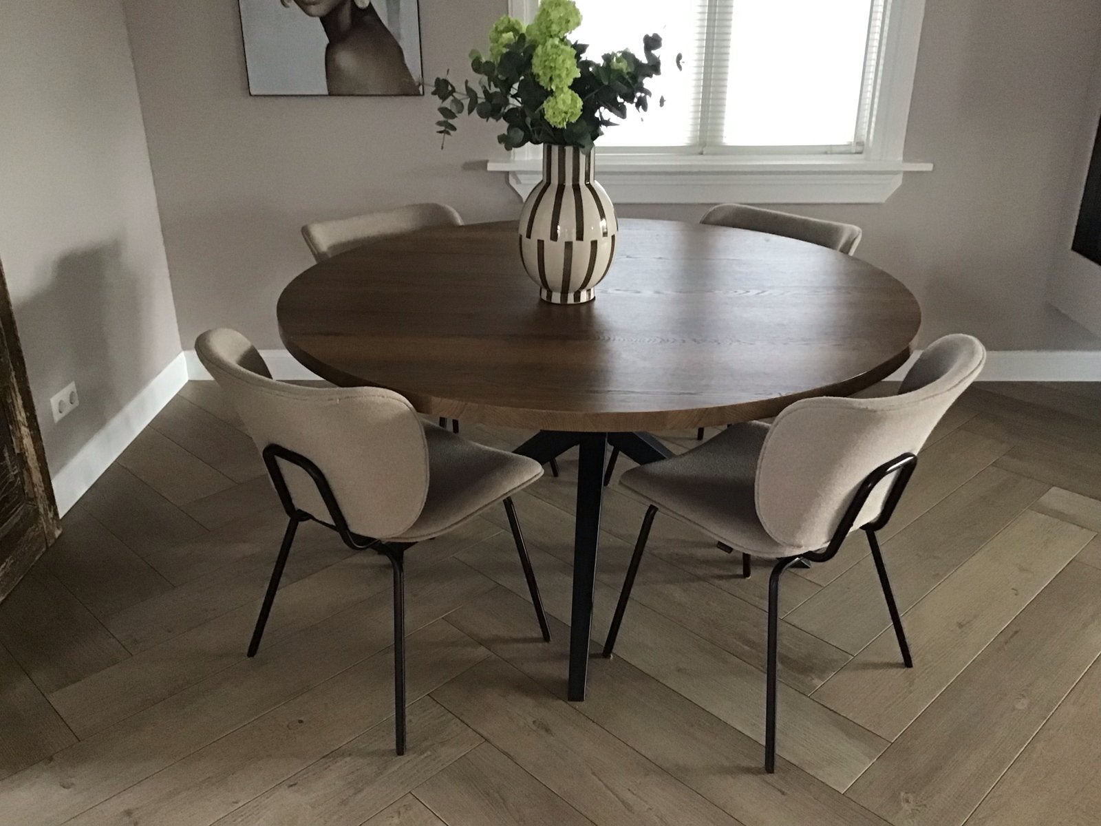 Moderne eettafel met 4 stoelen - Zo goed als nieuw, Ophalen, Overige kleuren, Zo goed als nieuw, Vier