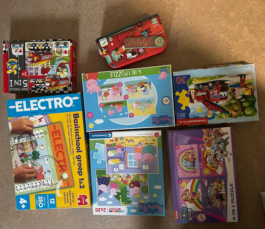 Diverse spelletjes/puzzels, Ophalen, Meer dan 50 stukjes, Zo goed als nieuw