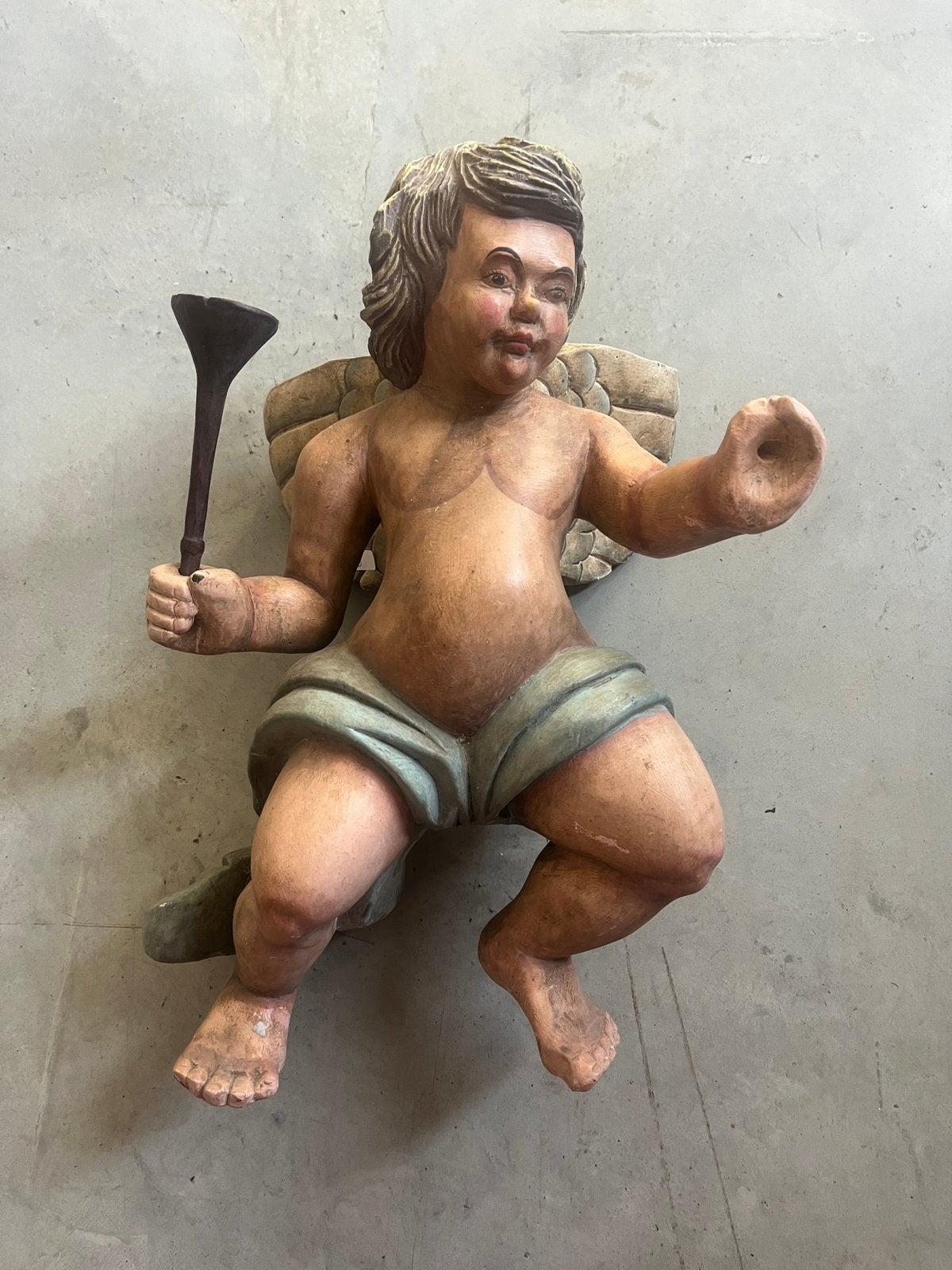 Prachtige antieke houten engel, Ophalen
