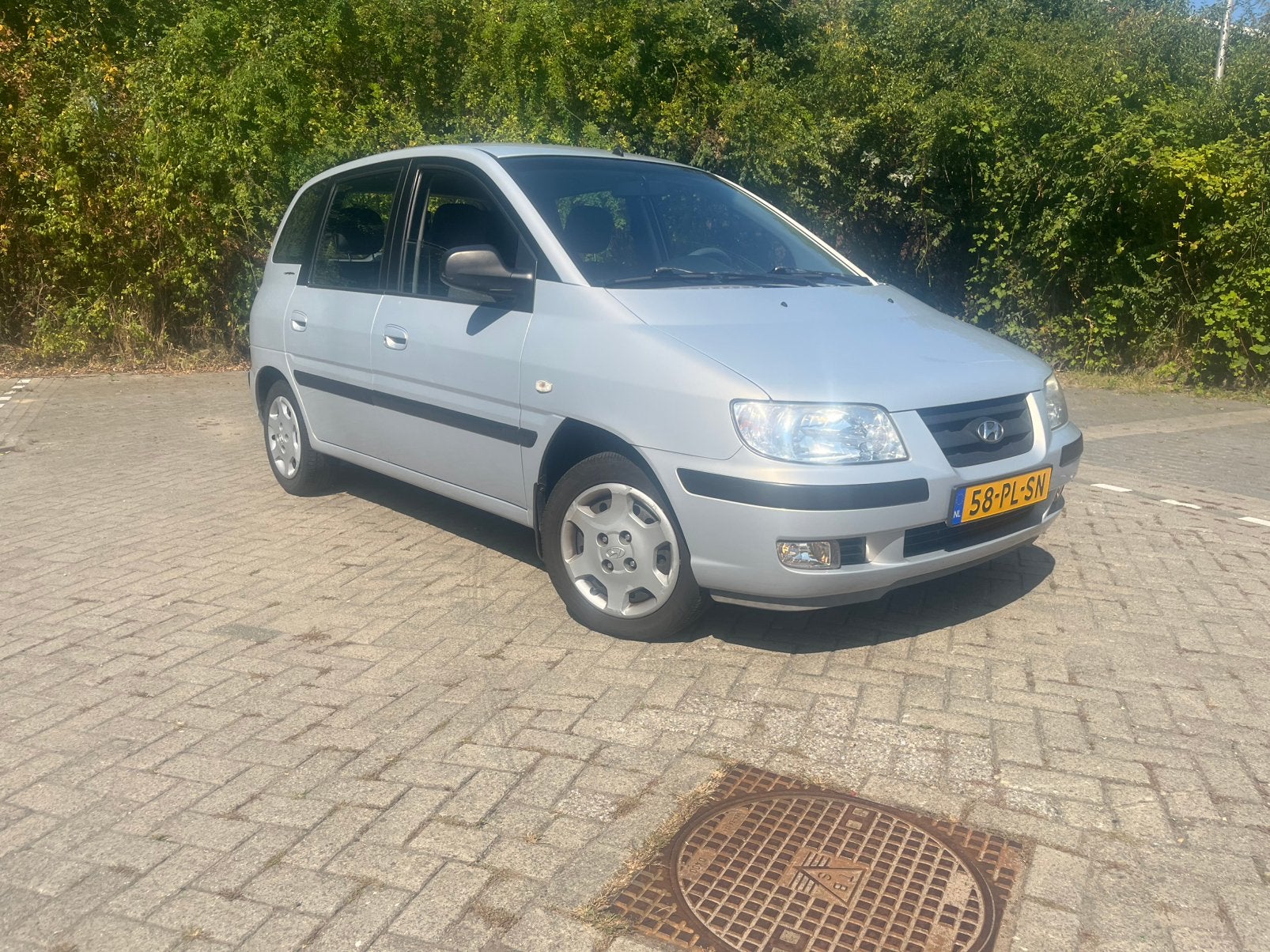 Hyundai Matrix 1.6 2004 Grijs, Matrix, Stof, 1599 cc, 4 cilinders
