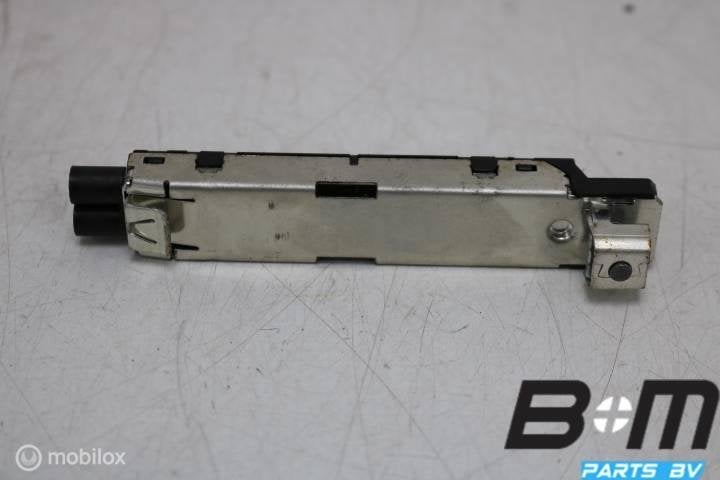Antenneversterker Skoda Octavia 3 Combi 5E9035577B, Gebruikt