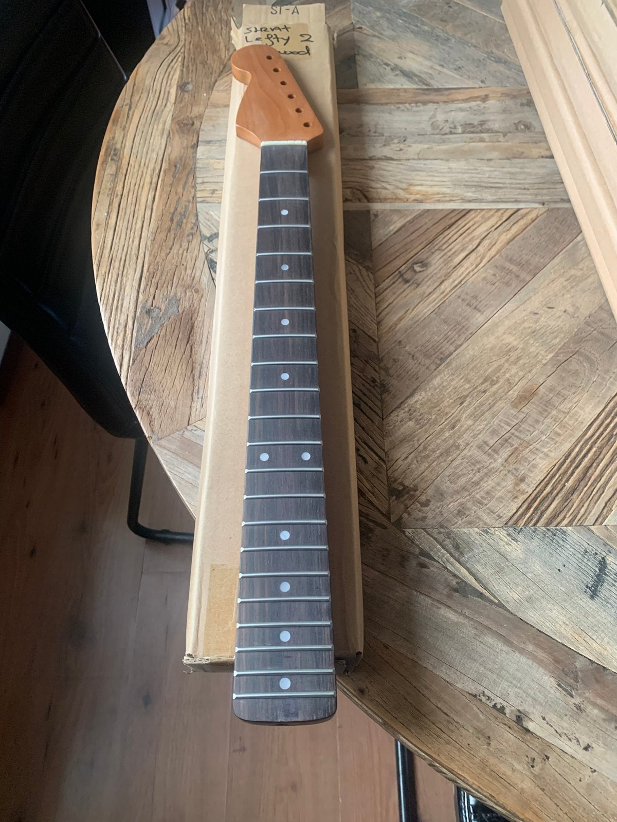 Stratocaster hals” Lunkshandig rosewood toets 2 frets” RW2, Verzenden, Geen, Geen, Jpsg