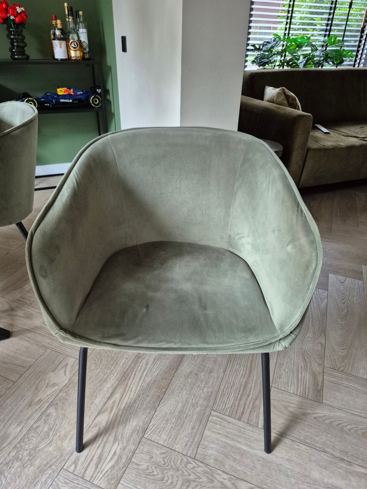 4 Woood eetkamerstoelen Sien velvet groen, Ophalen, Gebruikt, Overige kleuren, Metaal