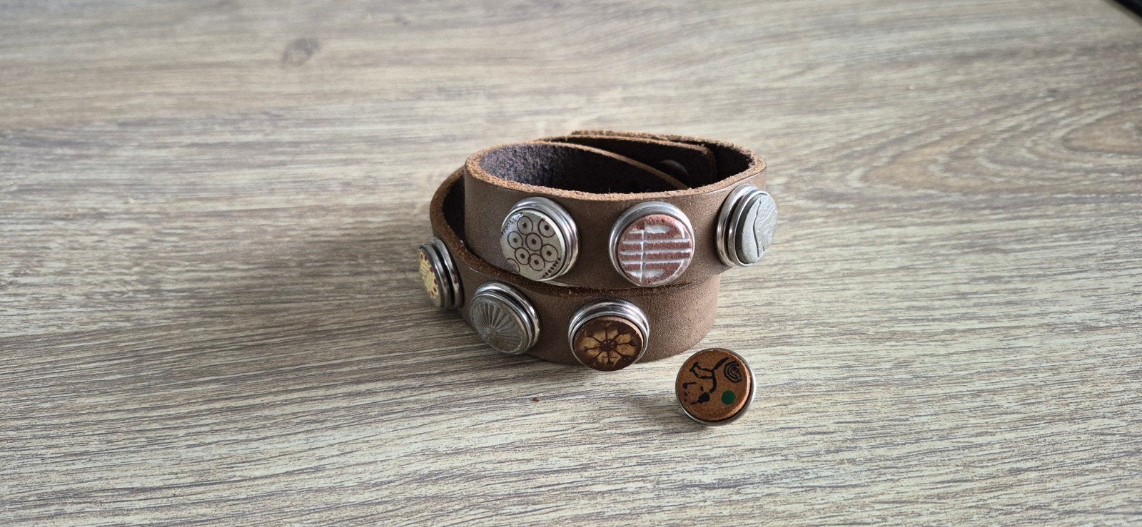 Dubbele leren Noosa armband 47 cm, Ophalen of Verzenden, Zo goed als nieuw, Zilver, Overige merken