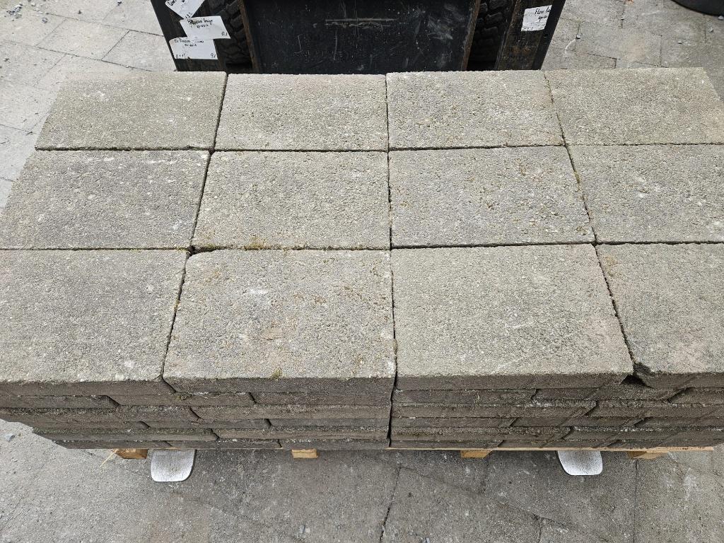 Betonsteen strakke vorm 20x30x6 voor een lage prijs te koop, Ophalen, Gebruikt, 10 m² of meer, Nvt