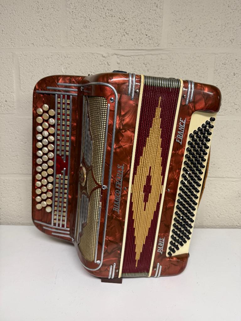 Zelfspelende Playback Accordeons en veel meer......., Muziek en Instrumenten, Accordeons, Overige merken, Gebruikt, Met riemen