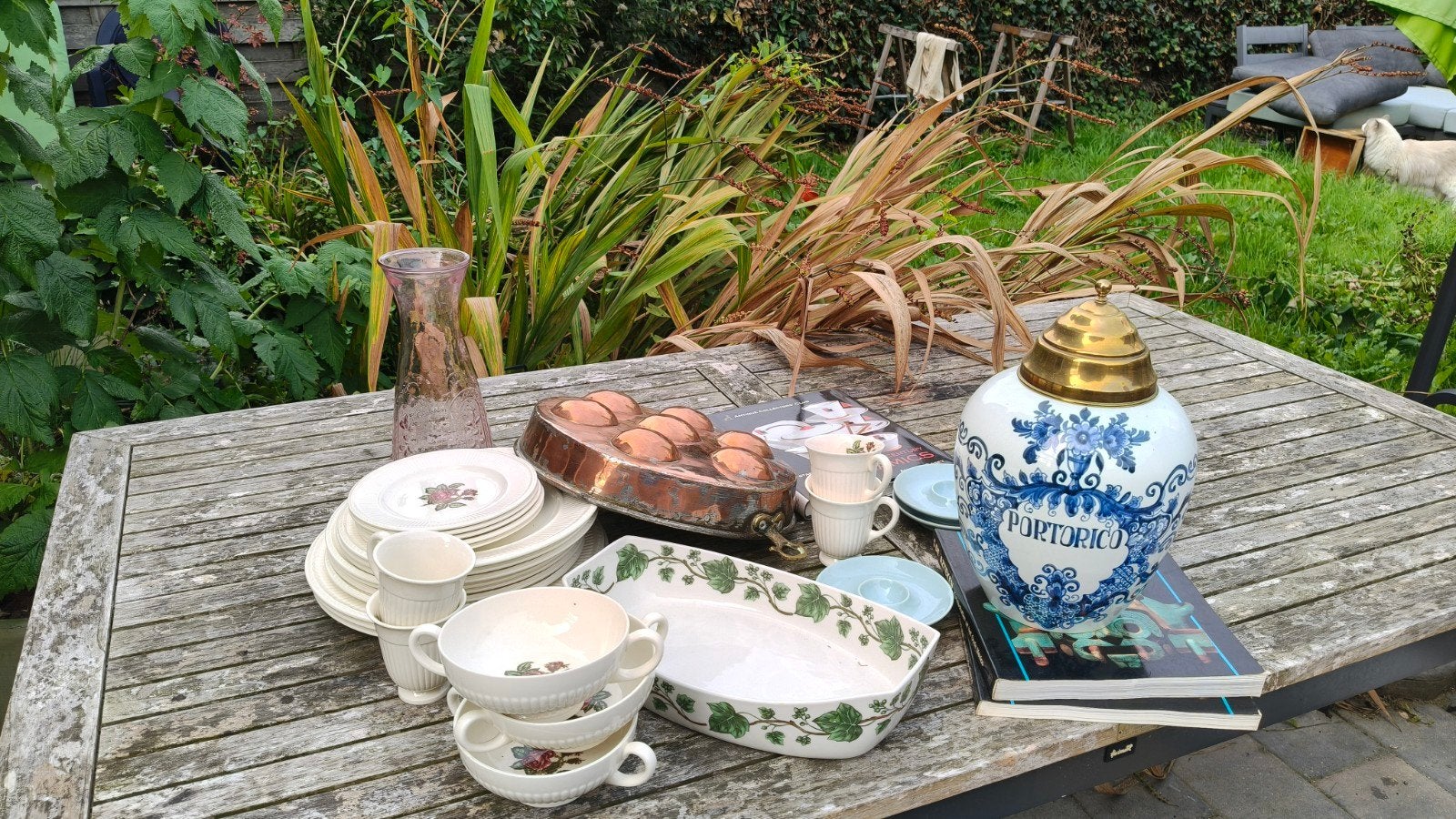 Diverse Vintage Handelswaar: Servies, Boeken, Decoratie, Ophalen of Verzenden