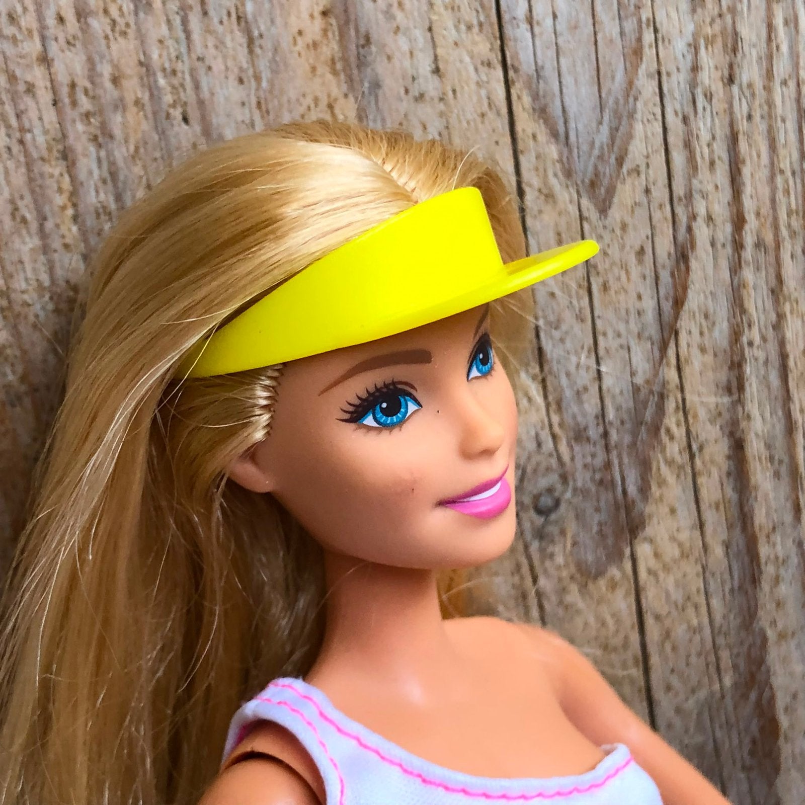 Geel zonne klep pet voor Barbie, Ophalen of Verzenden, Zo goed als nieuw, Overige typen