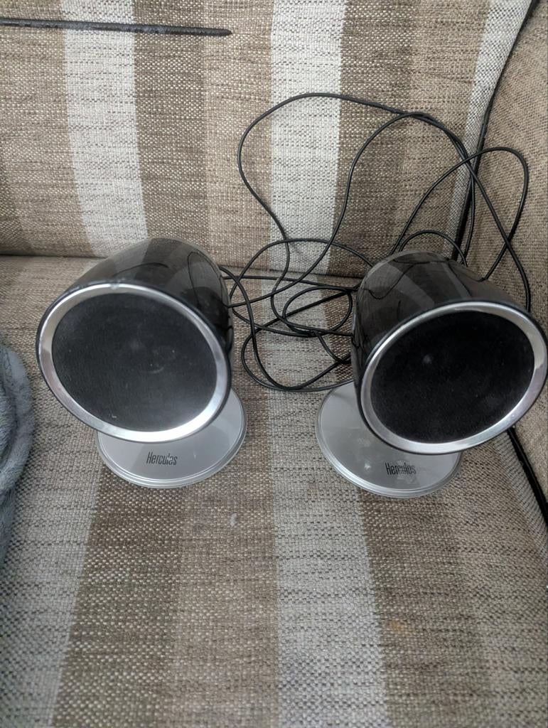 Hercules XPS 41 2.0 PC Speakers, Ophalen of Verzenden, Gebruikt, Minder dan 60 watt, Overige merken
