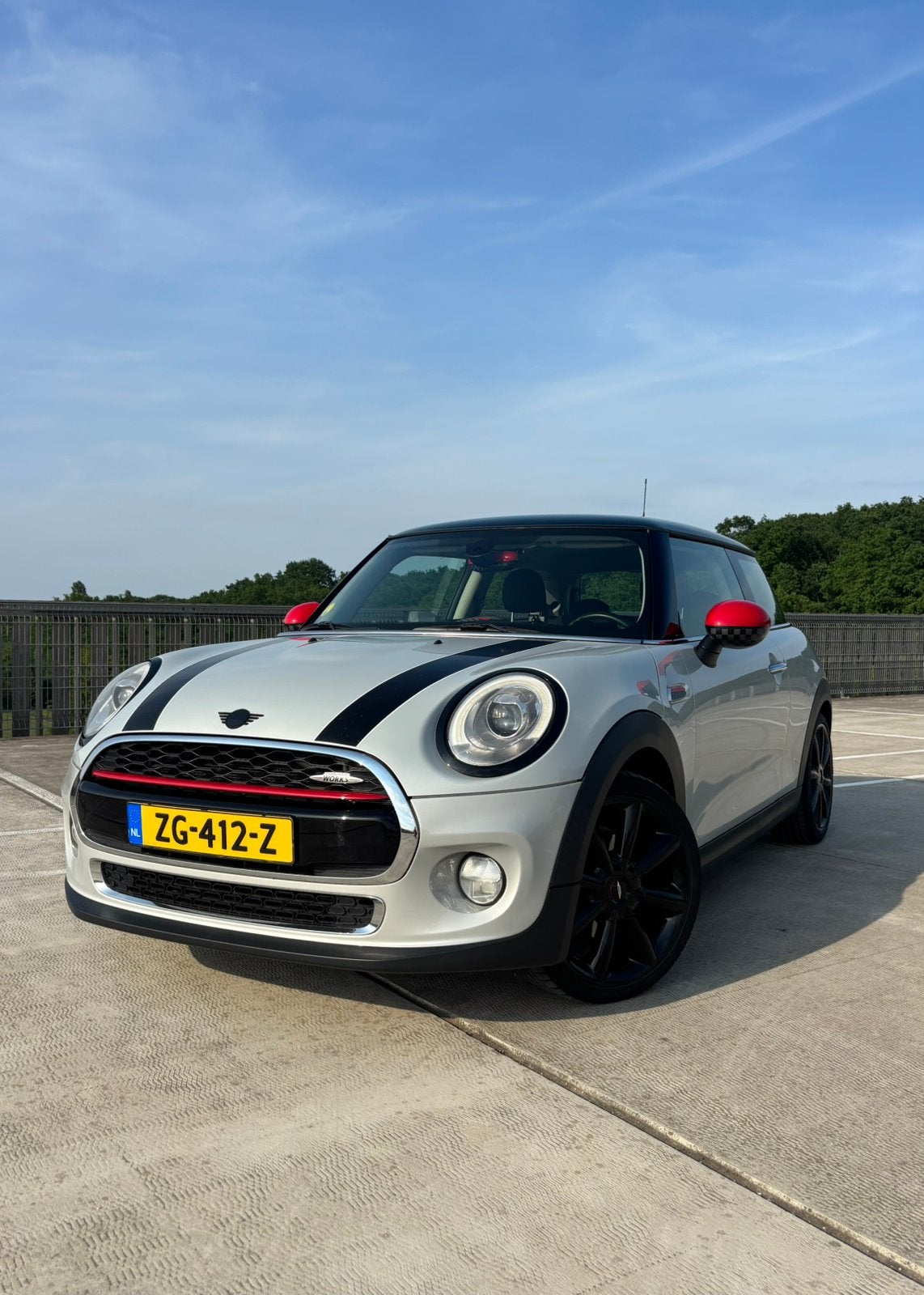 Sportieve Mini cooper D one Chili 2015 zilver - grijs, Auto's, Mini, Voorwielaandrijving, Zwart, 4 stoelen, 116 pk