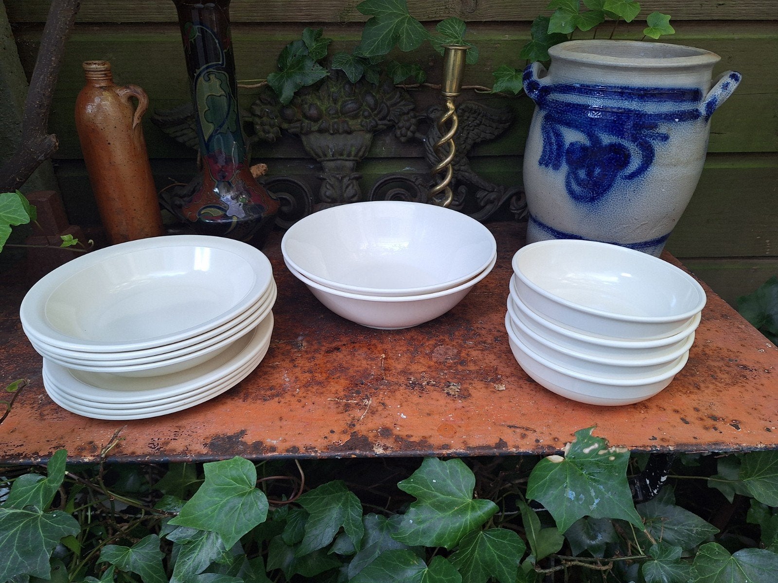 Partij servies, Melamine Style - gebroken wit, Ophalen of Verzenden, Zo goed als nieuw