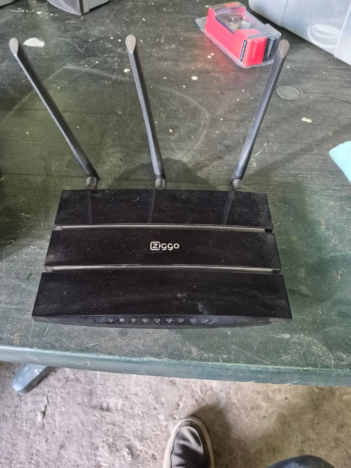 Ziggo Router met modem - Uitstekende staat, Computers en Software, Ophalen, Zo goed als nieuw, Router met modem, Ziggo