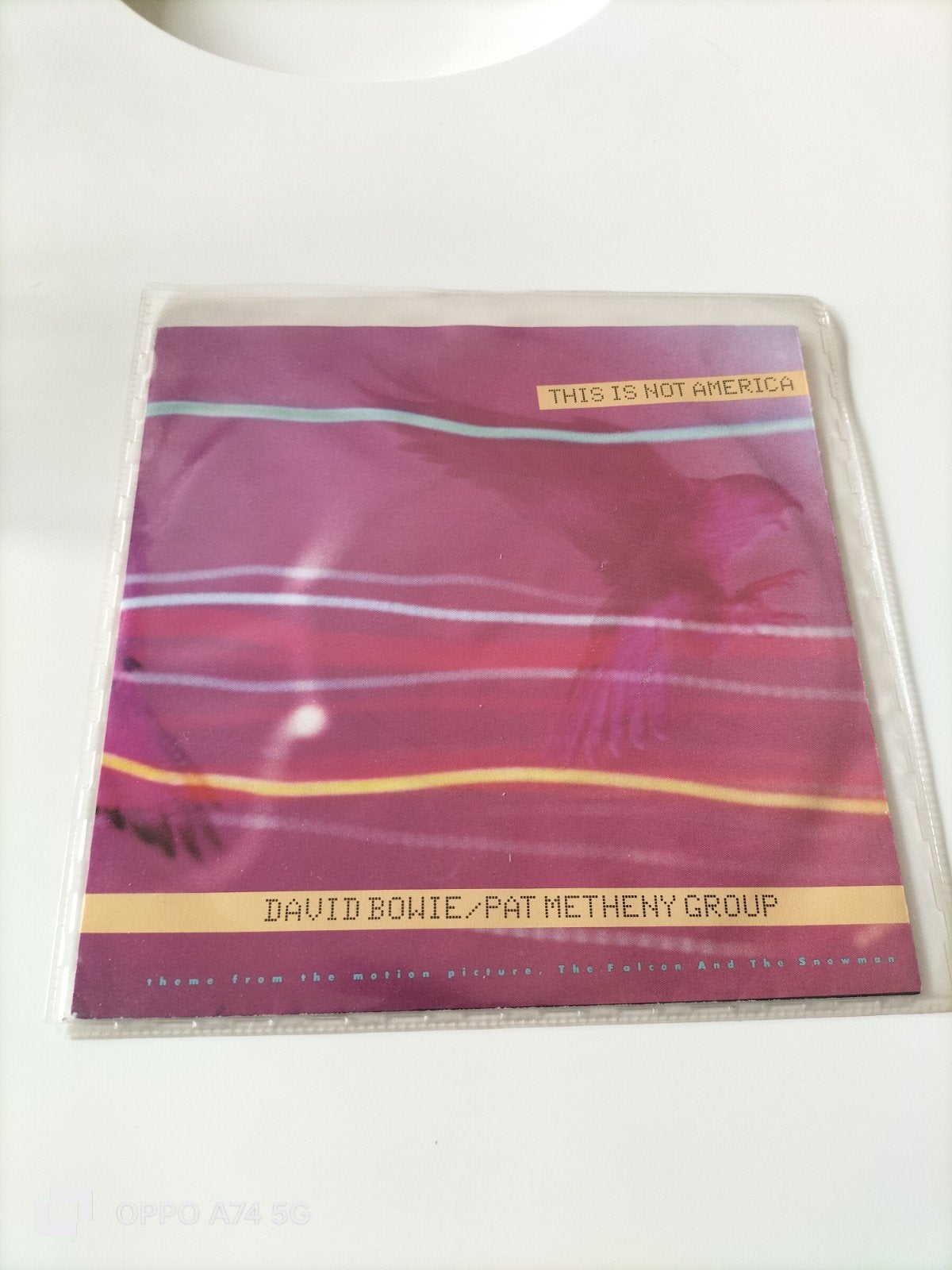 David Bowie / Pat Metheny Group - This Is Not America CD, Ophalen of Verzenden, Gebruikt, Filmmuziek en Soundtracks