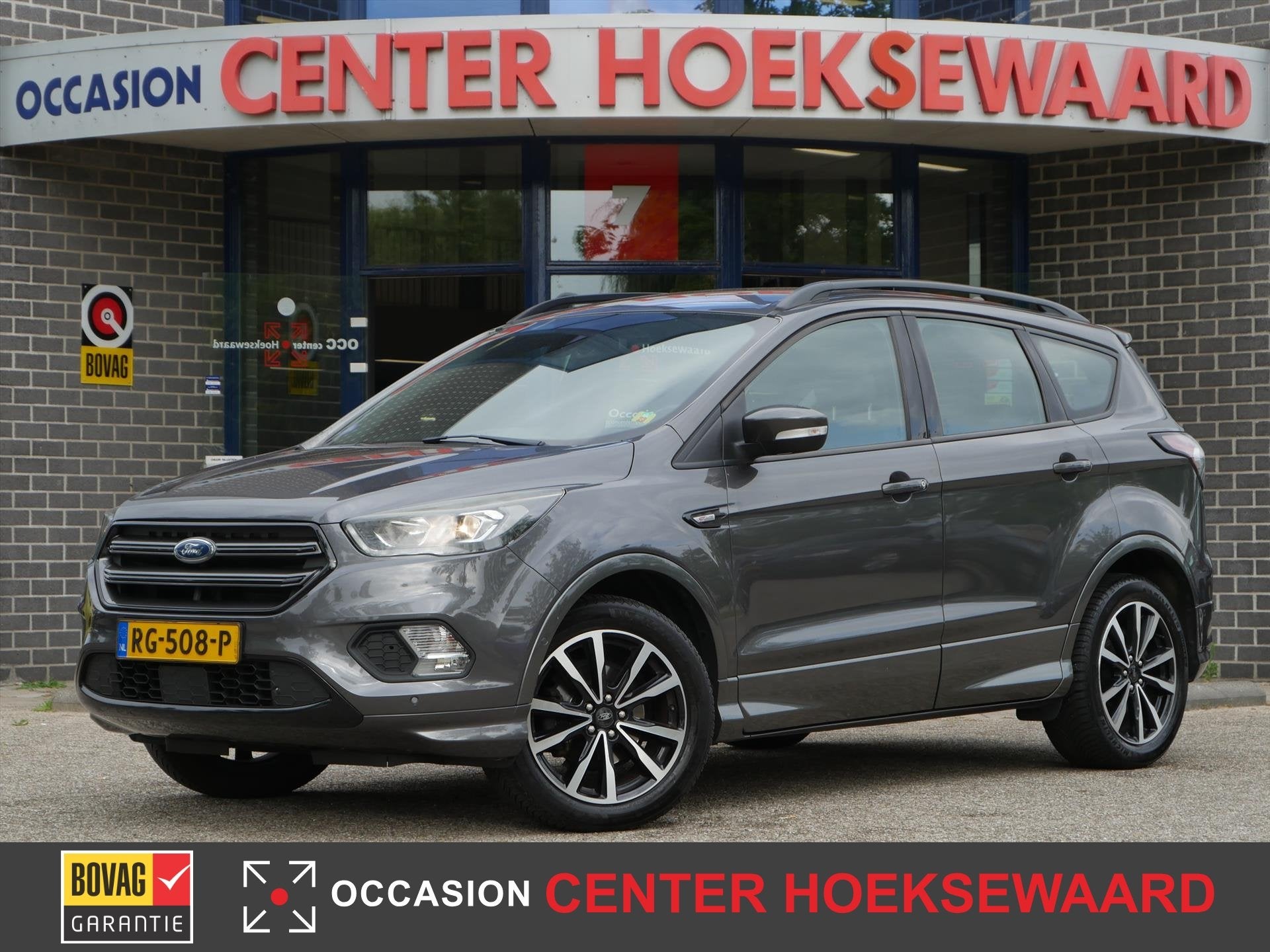 FORD Kuga 1.5 EcoBoost 120PK 2WD ST Line | Trekhaak | LED |, Auto's, 12 maanden, Euro 6, 4 cilinders, Origineel Nederlands