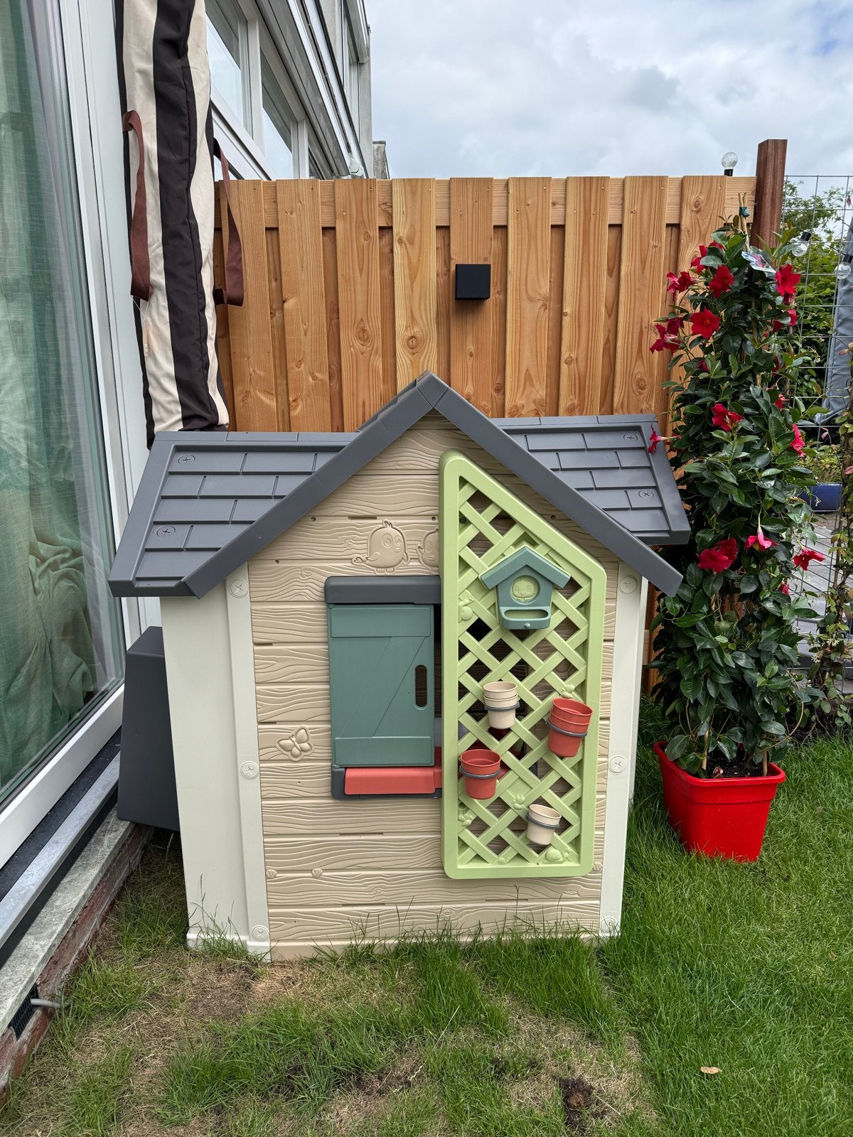 Smoby Garden House & bel  | mei ‘26 gekocht | met aankoopbon, Ophalen, Zo goed als nieuw, Plastic