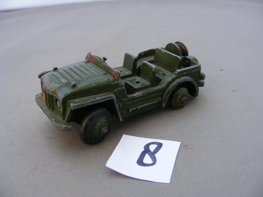 Austin champ dinky toys 674 (8) incompleet, Ophalen of Verzenden, Gebruikt, Auto, Dinky Toys