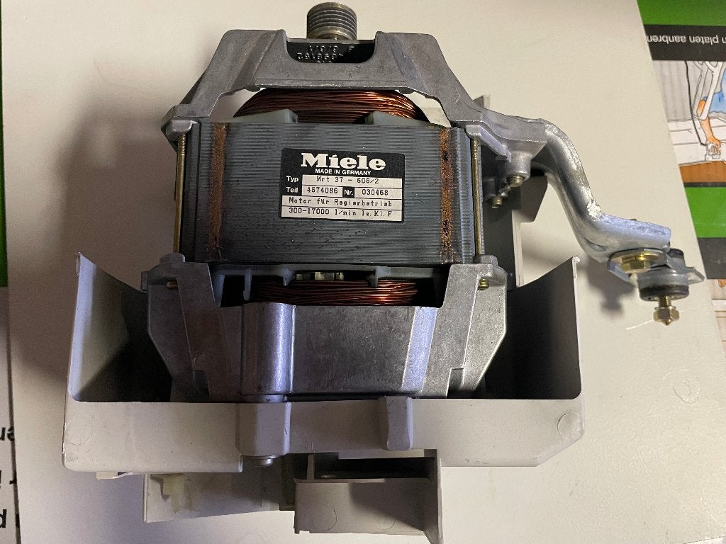 Miele wasmachine motor, Witgoed en Apparatuur, Ophalen, Gebruikt, Voorlader, 85 tot 90 cm
