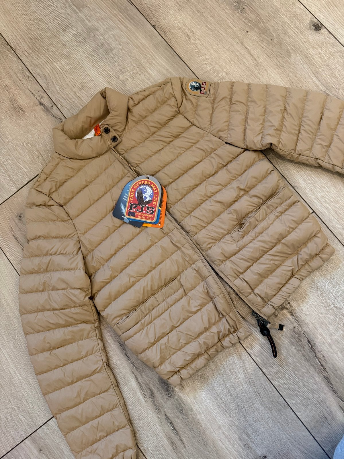 Parajumpers windjack dames XS nieuw met kaartjes, Kleding | Dames, Ophalen of Verzenden, Nieuw, Maat 34 (XS) of kleiner, Beige