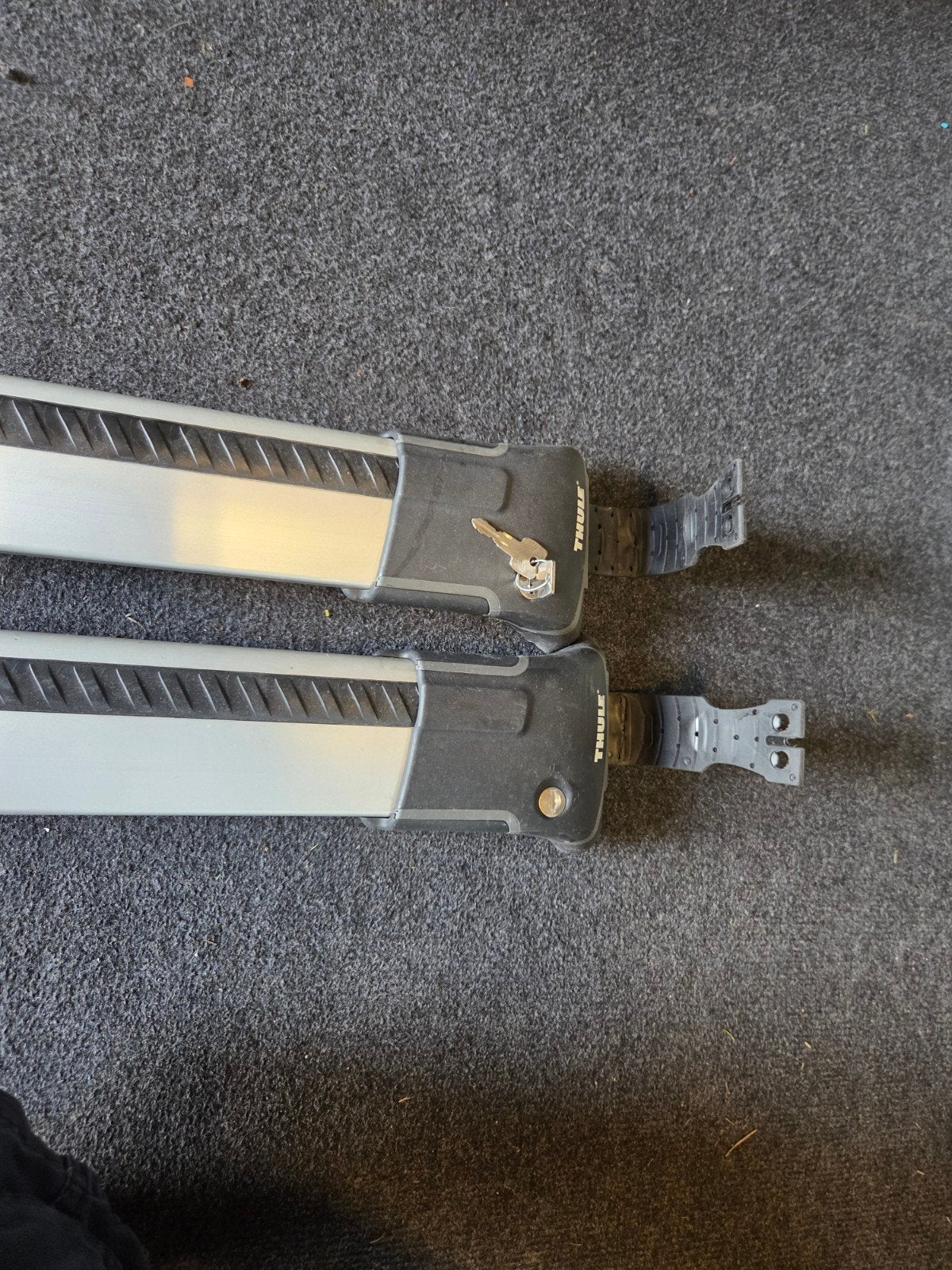 Thule wingbar edge dakdragers - Gebruikt voor de VW Sharan, Auto diversen, Dakdragers, Ophalen, Gebruikt