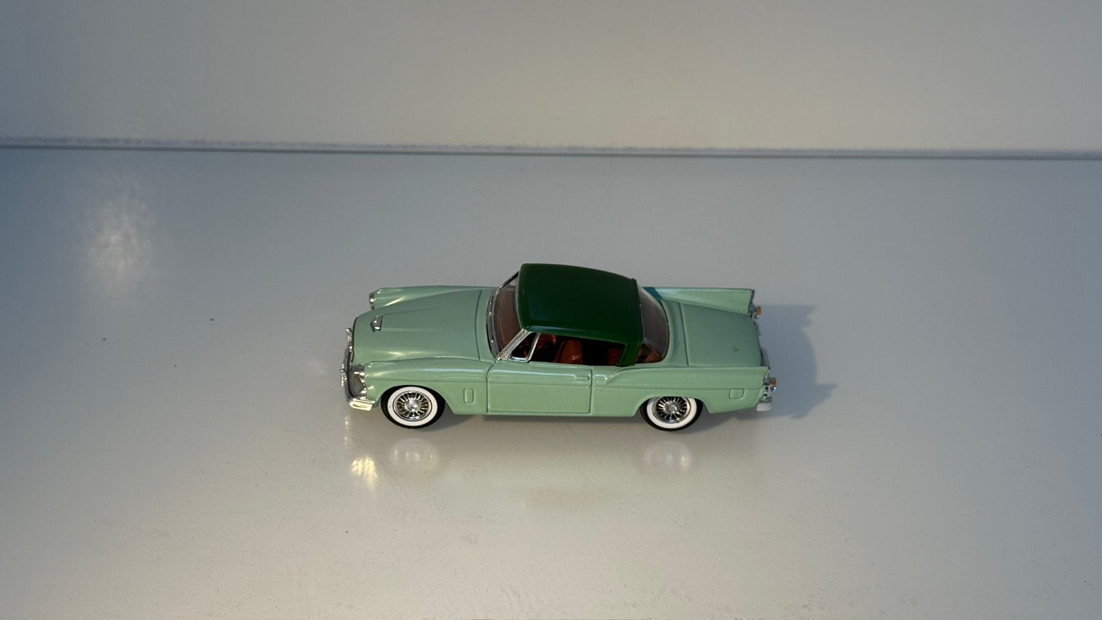 Solido Studebaker 1957 silver hawk 1:43, Ophalen of Verzenden, Zo goed als nieuw, Auto, Solido
