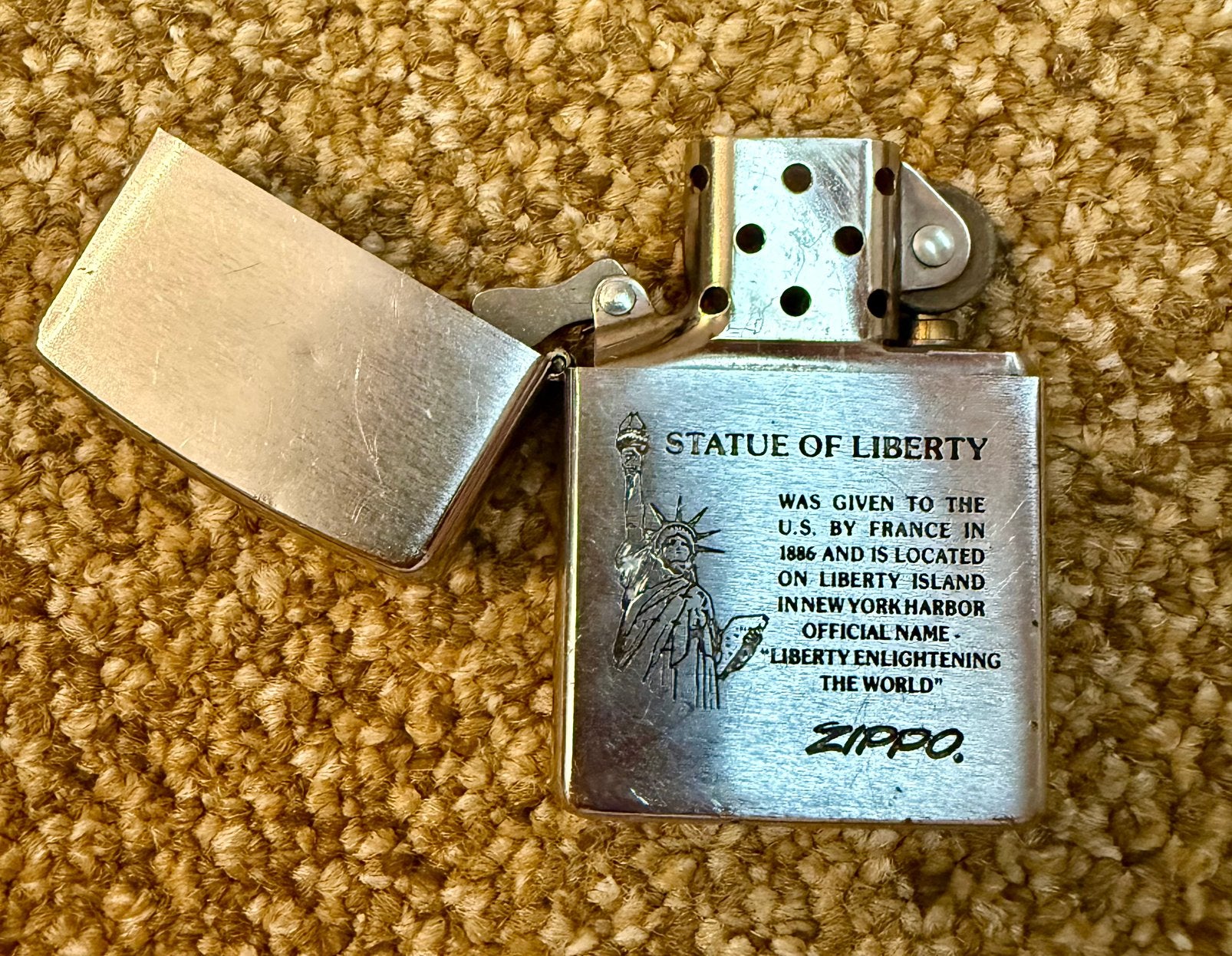 Zippo aansteker - Statue of Liberty (1991), Verzamelen, Ophalen of Verzenden, Gebruikt, Aansteker