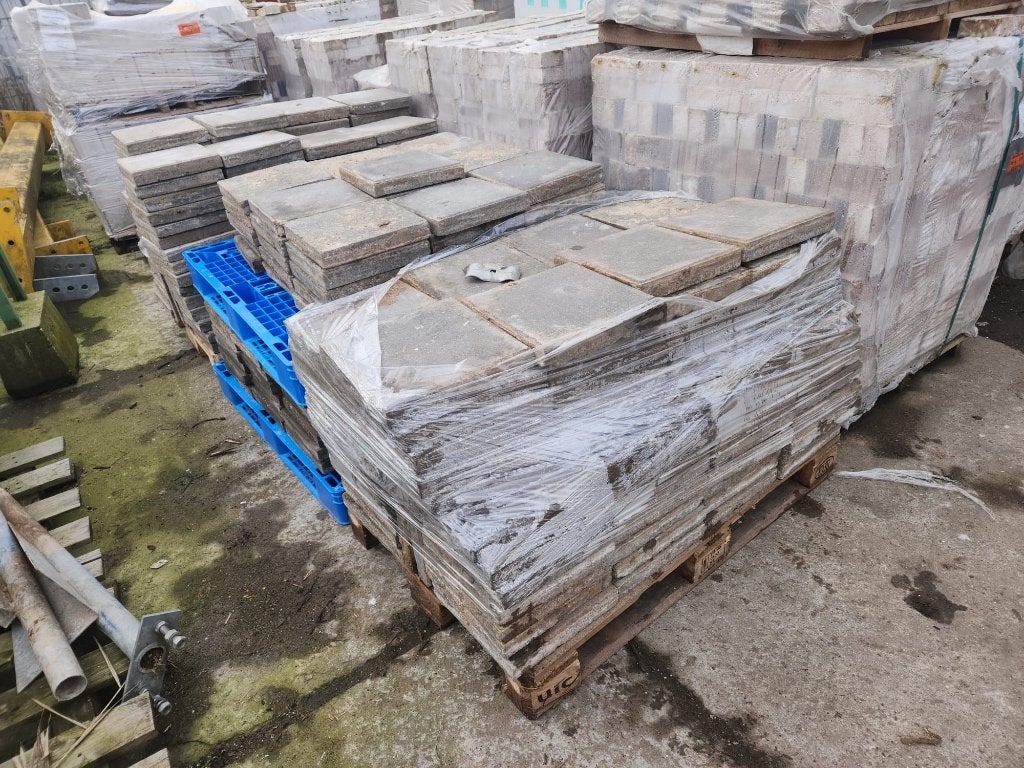 2646 - Stoeptegels, 30x30 tegels, terras, oprit, schuur, Tuin en Terras, Ophalen, Gebruikt, Overige typen, 10 m² of meer