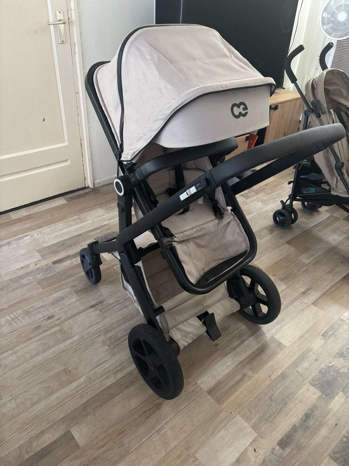 Complete kinderwagen set Koelstra, Zo goed als nieuw, Combiwagen, Met autostoeltje, Ophalen