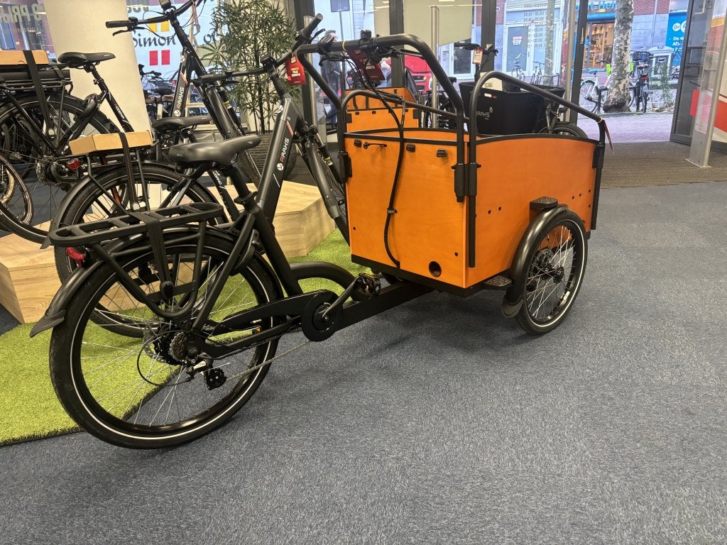 Fietshokje:  Raaks Bremmerton elektrische Bakfiets 3 Wieler, Fietsen en Brommers, Fietsen | Bakfietsen, 4 kinderen of meer, Niet ingevuld
