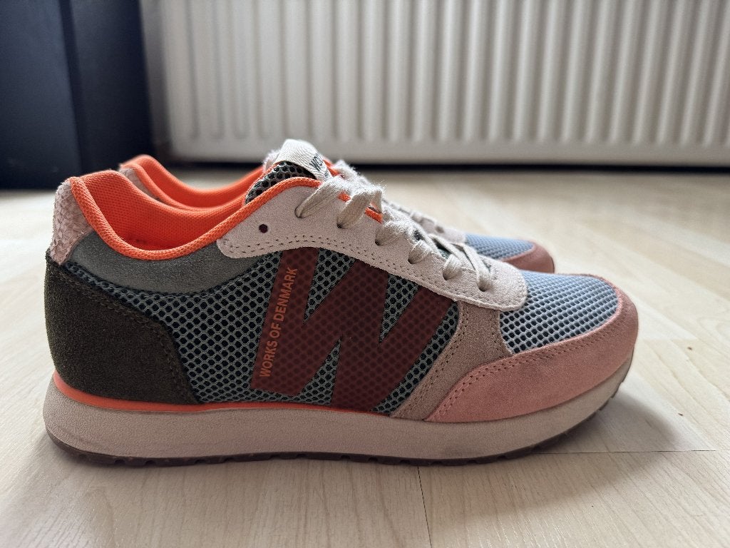 woden sneakers mt 40, Verzenden, Roze, Sneakers of Gympen, Zo goed als nieuw