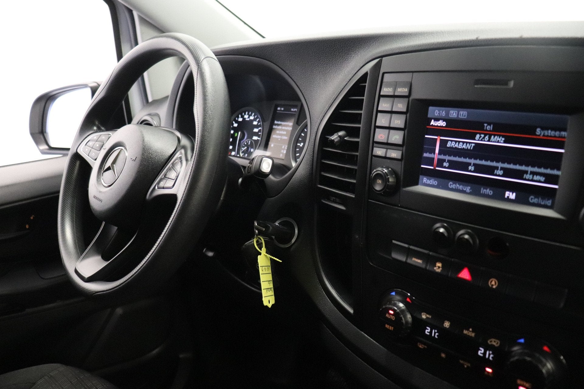 Mercedes-Benz Vito 116 CDI Lang Automaat EURO 6 - AC/climate, Automaat, Dealer onderhouden, Gebruikt, 4 cilinders