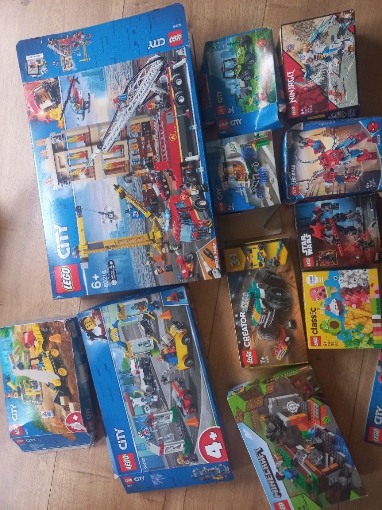 22 sets lego met 22 boekjes en 12 doosjes, Kinderen en Baby's, Inclusief extra onderdelen, Lego, Ophalen of Verzenden, Complete set
