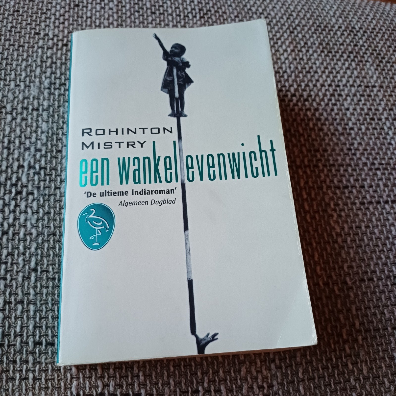 R. Mistry - Een wankel evenwicht, Gelezen, Wereld overig, Ophalen of Verzenden, R. Mistry