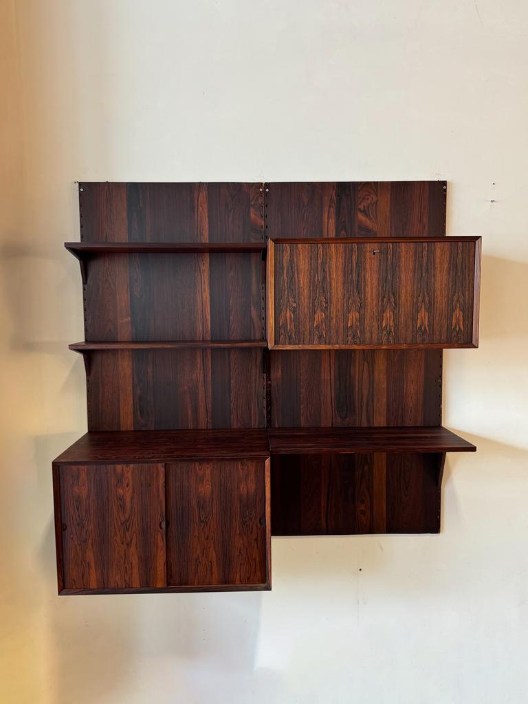 Cado Wall System by Poul Cadovius in Rosewood – Danish Icon, Huis en Inrichting, Ophalen, Z, Z, Z