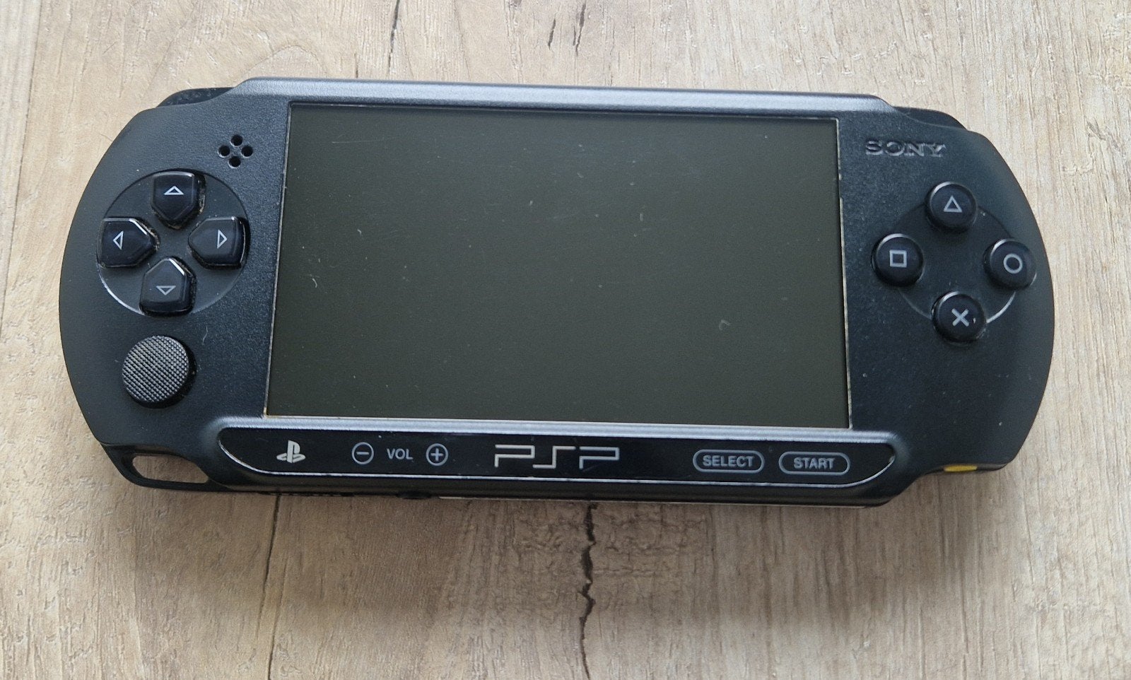 Sony PSP Street met case en oplader, Spelcomputers en Games, Spelcomputers | Sony PSP, Ophalen of Verzenden, Zo goed als nieuw