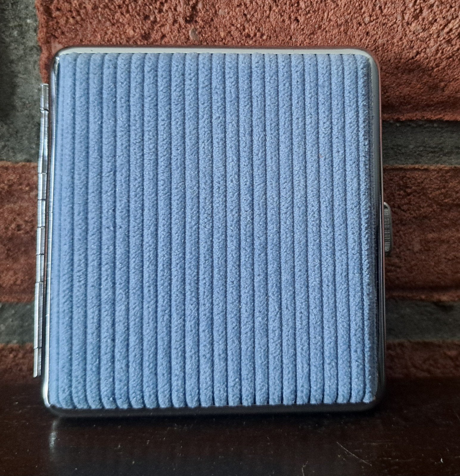 Champ corduroy sigarettenkoker - 20 sigaretten - licht blauw, Ophalen of Verzenden, Nieuw, Overige typen