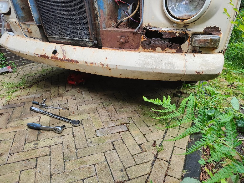 Bumper Peugeot J7, Gebruikt, Voor, Ophalen of Verzenden, Bumper