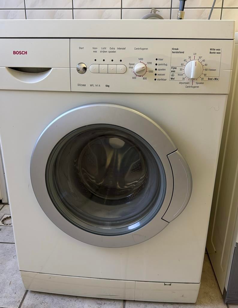 Wasmachine Bosch Maxx WFL-141 A, Ophalen, 1200 tot 1600 toeren, Gebruikt, 4 tot 6 kg