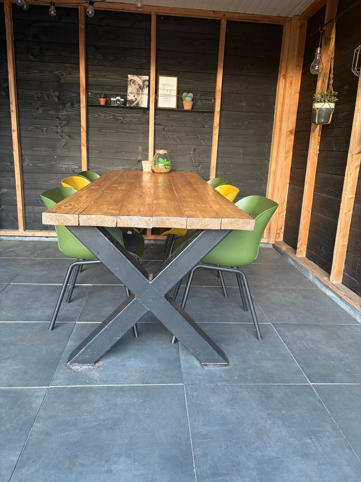 Douglas houten tafel tuintafel met zwarte poten, Tuin en Terras, Tuintafels, Ophalen of Verzenden, Gebruikt, Rechthoekig