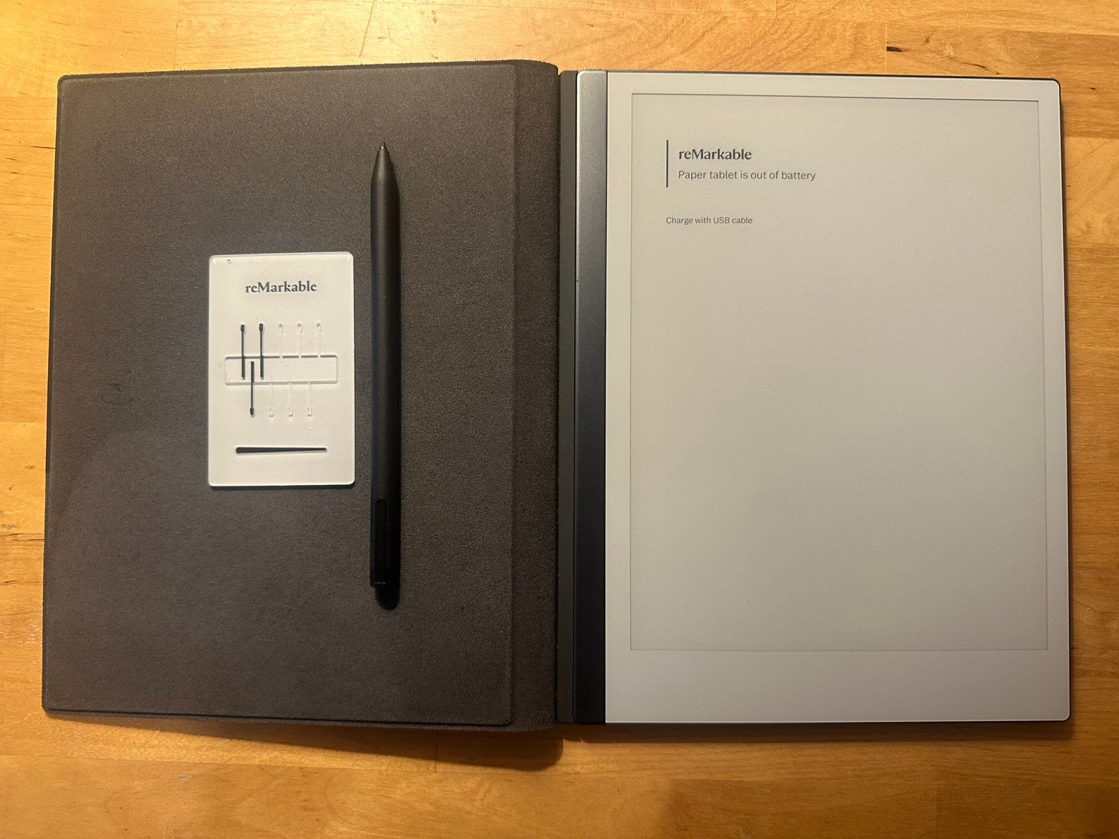 reMarkable 2 E-reader met Marker Plus en Folio, Computers en Software, Gebruikt, Ophalen of Verzenden, Wi-Fi, 4 GB of minder
