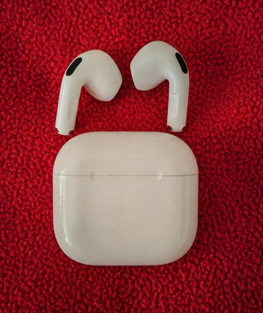 Originele Apple Airpods 4 met ruisonderdrukking, Ophalen, In gehoorgang (in-ear), Bluetooth, Zo goed als nieuw